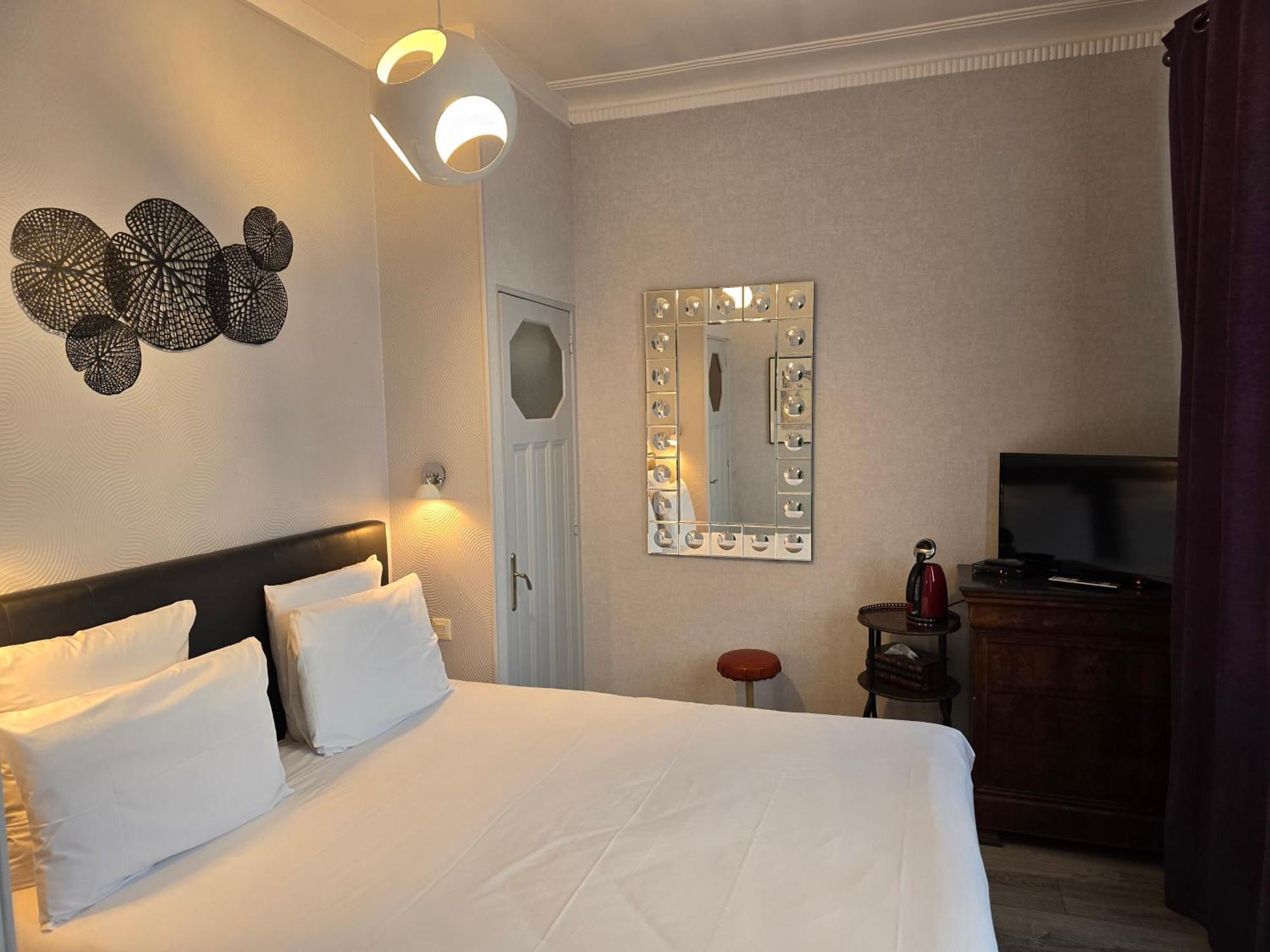 Le Castel Guesthouse Bayeux Ngoại thất bức ảnh