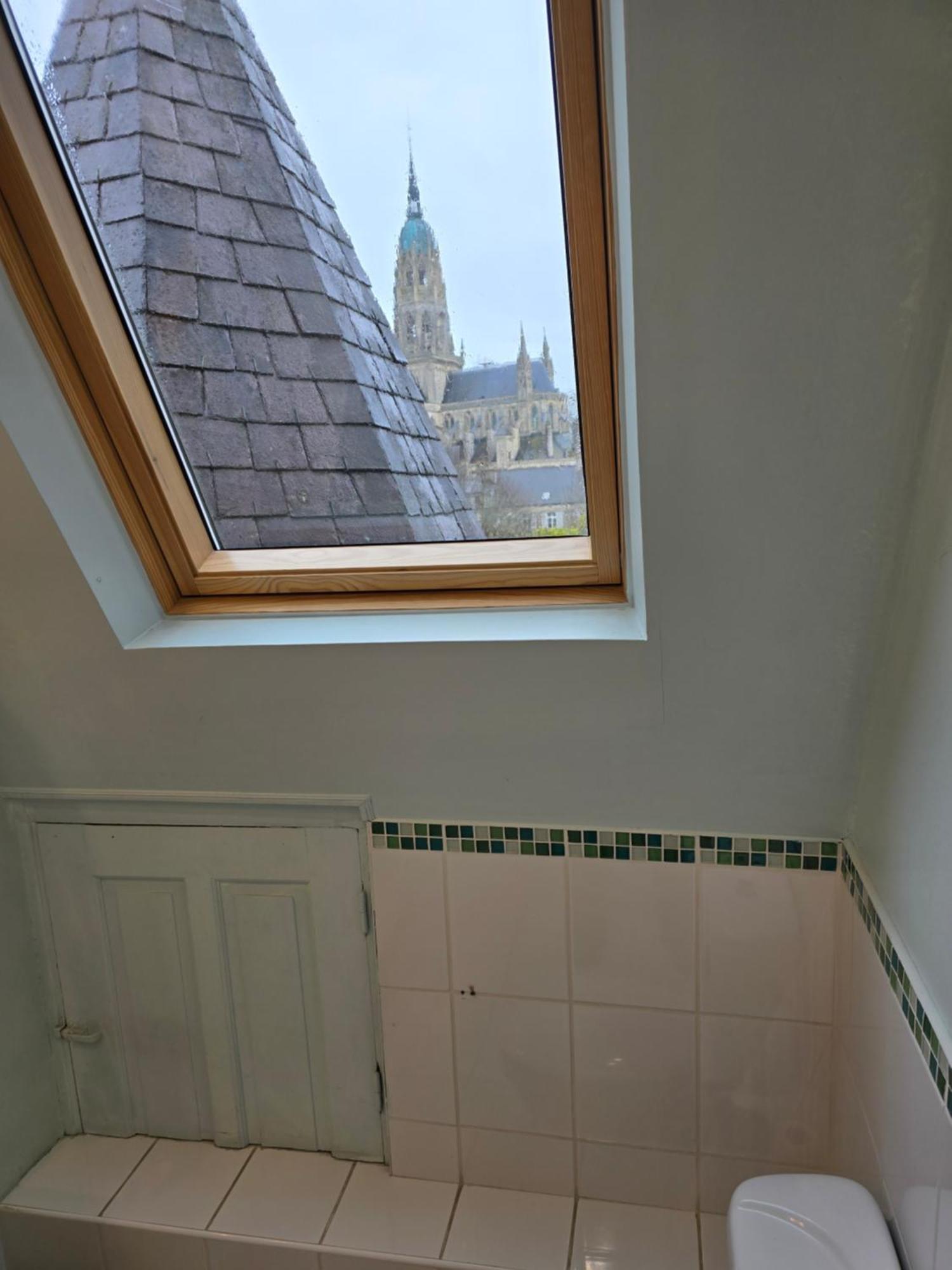 Le Castel Guesthouse Bayeux Phòng bức ảnh