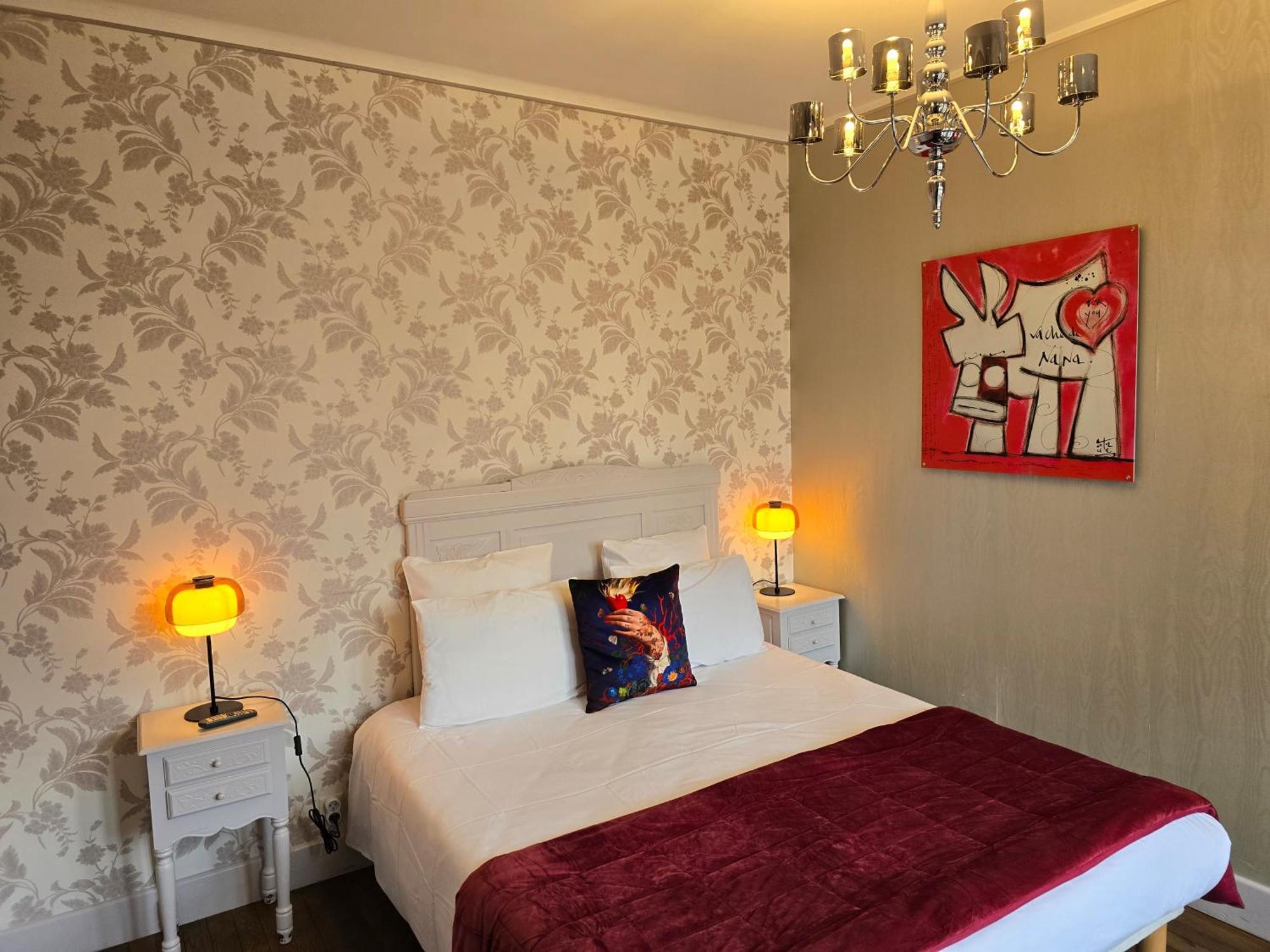 Le Castel Guesthouse Bayeux Ngoại thất bức ảnh